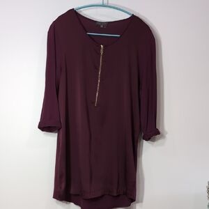 Vince Camuto | Burgundy Lightweight Tunic with Gold Zipper 3/4 Sleeves Size M